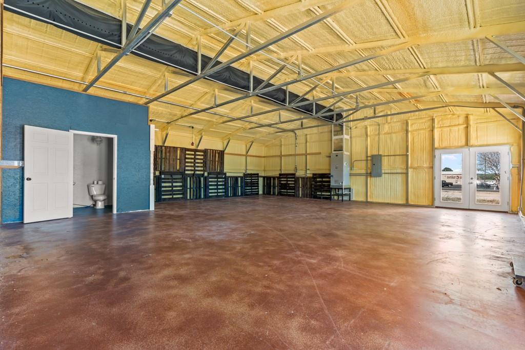 main property photo 19