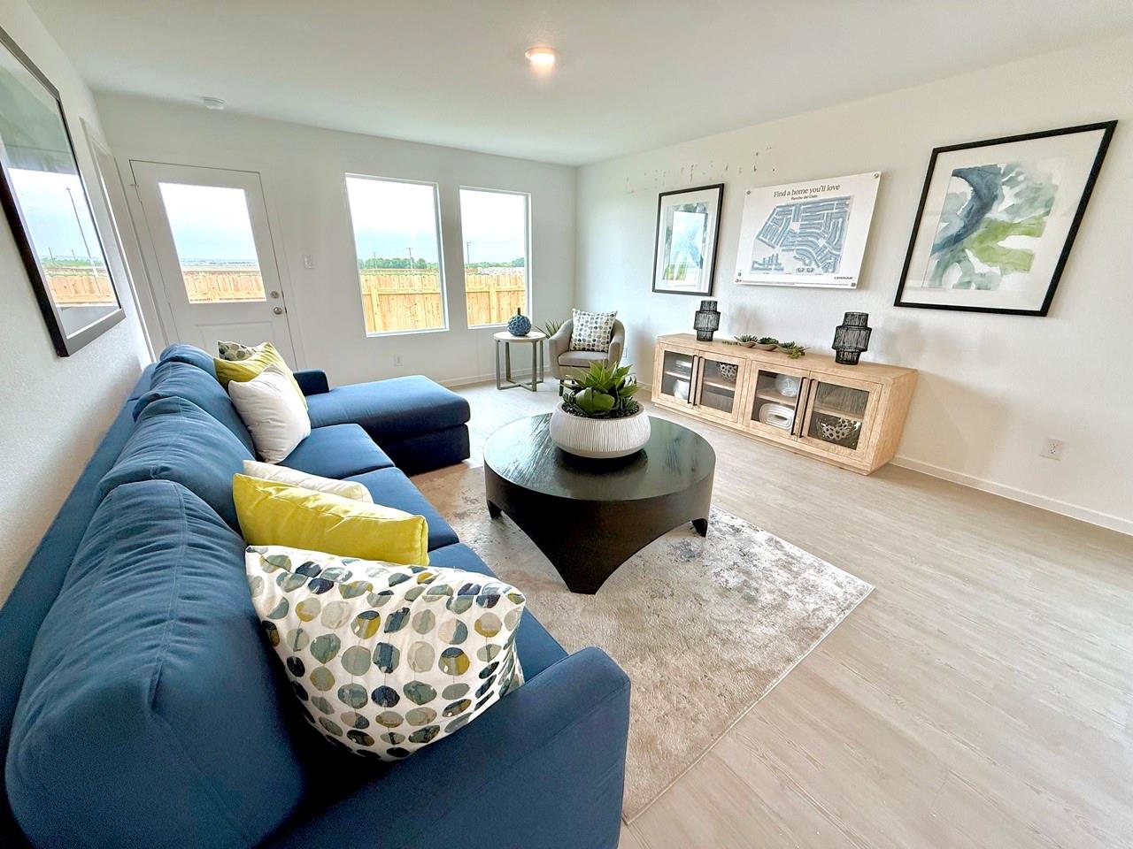 main property photo 2