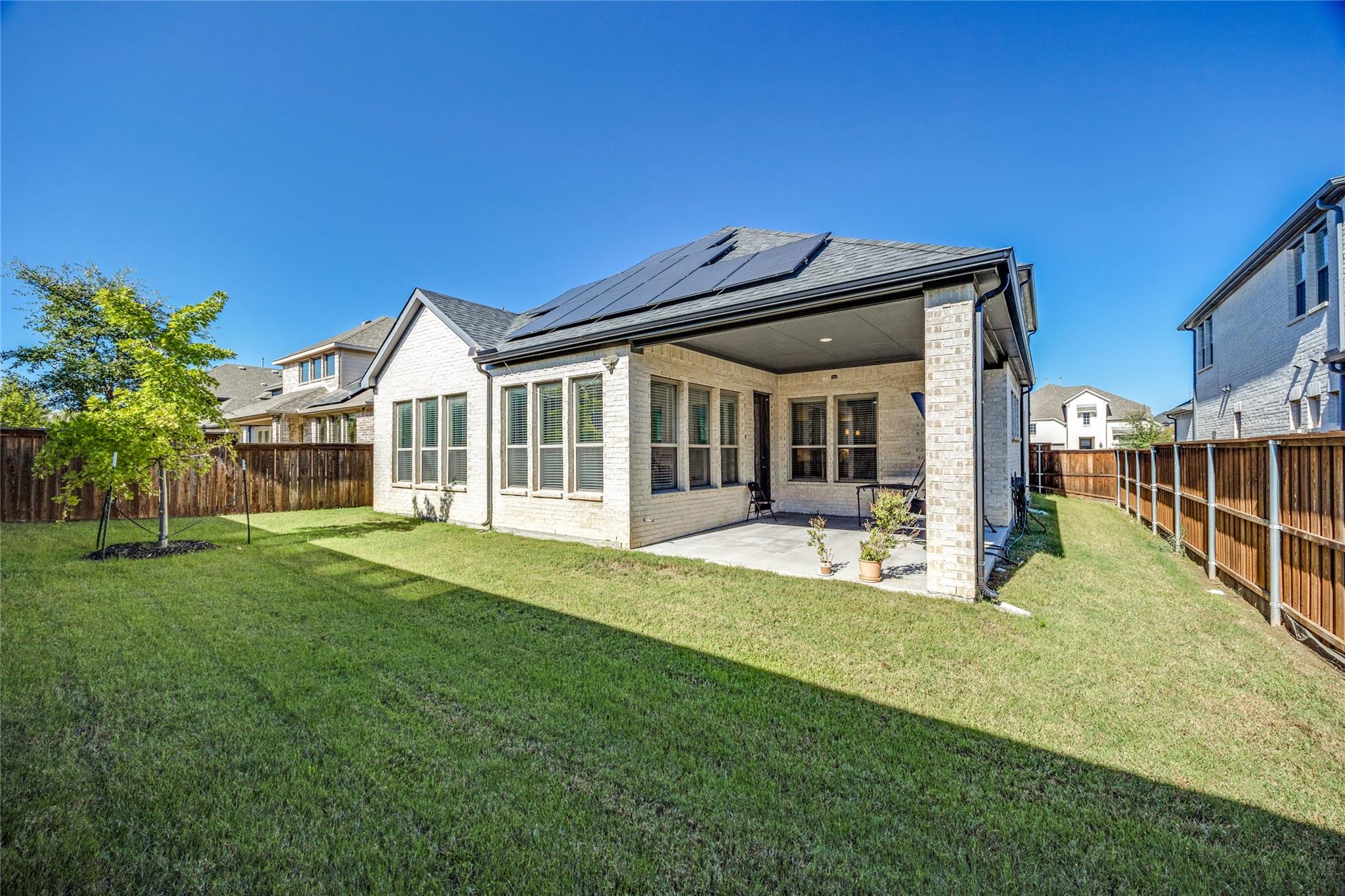 main property photo 22