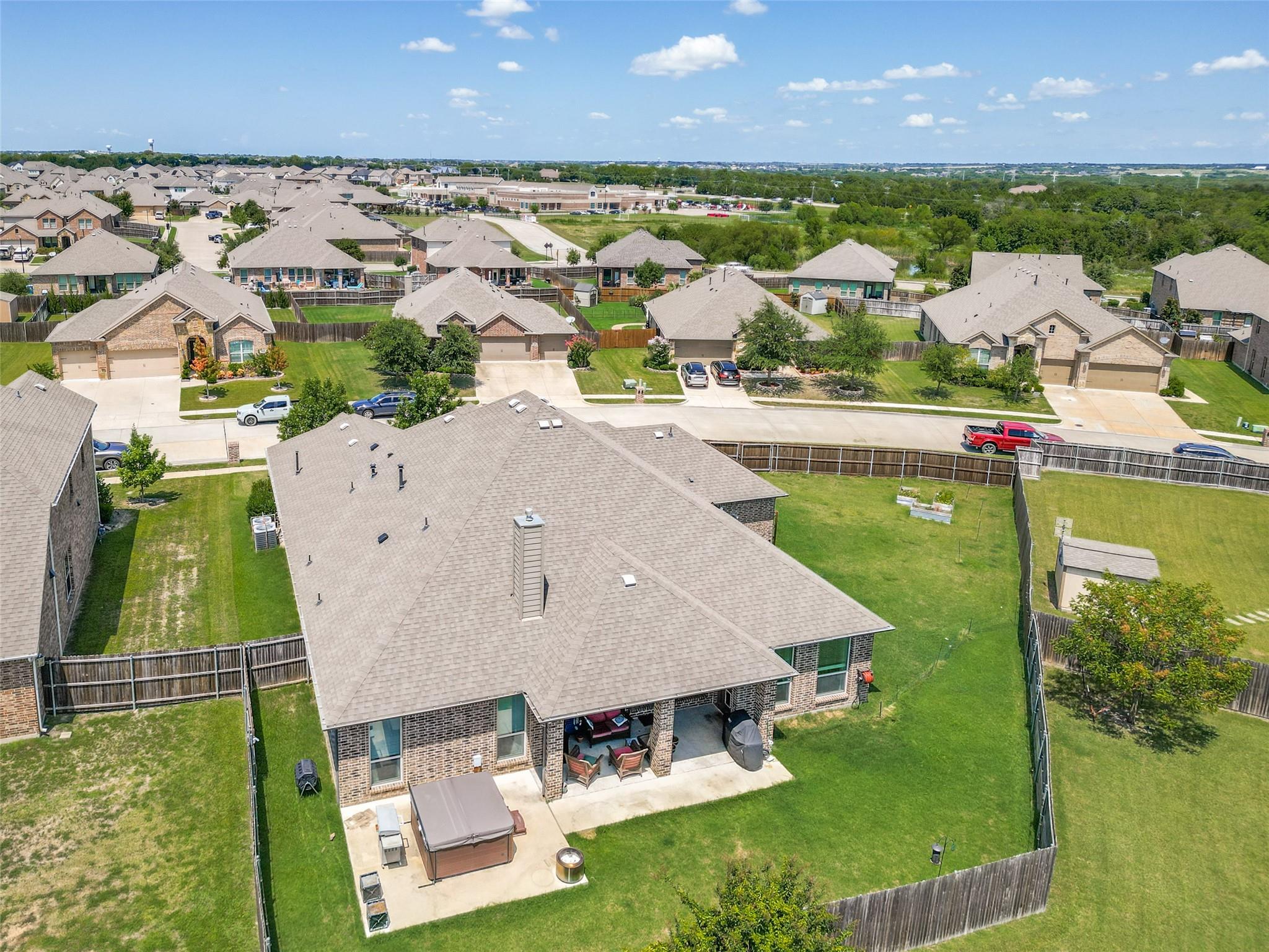main property photo 27