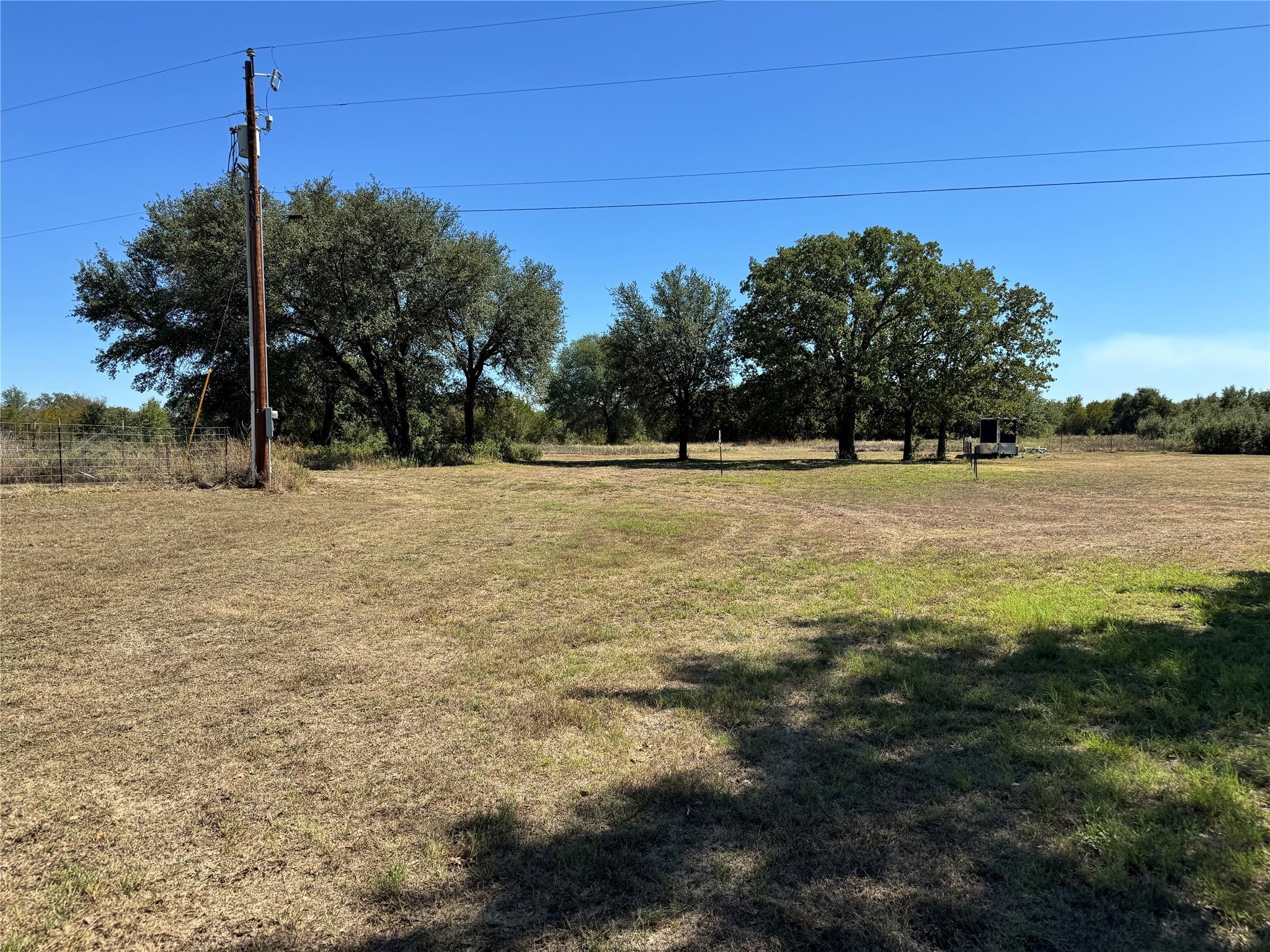 main property photo 7