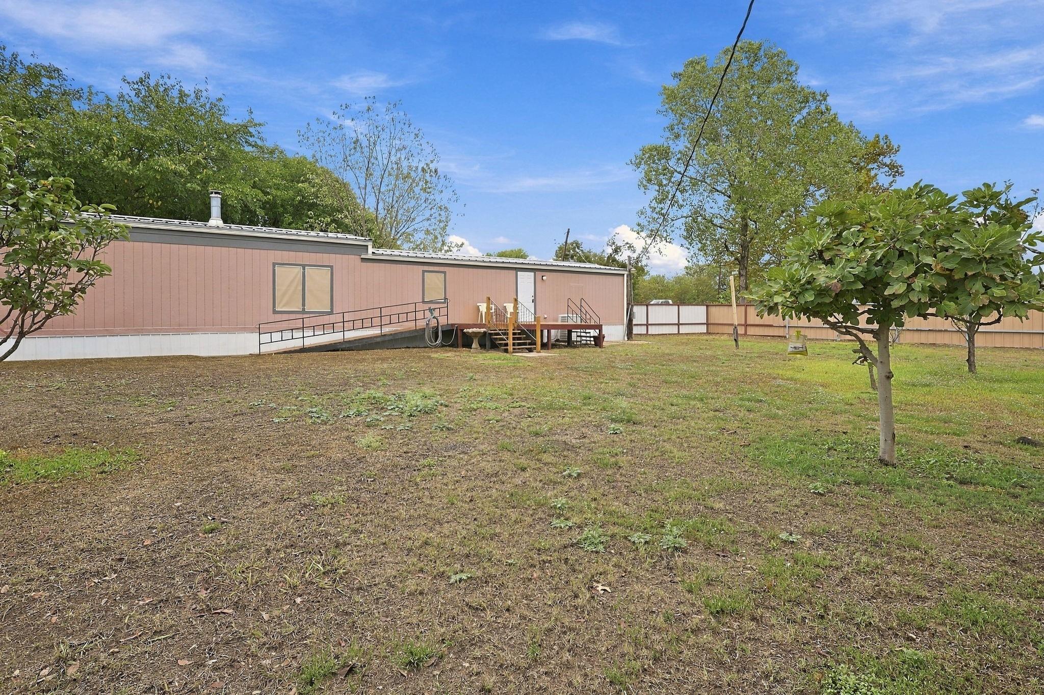 main property photo 15
