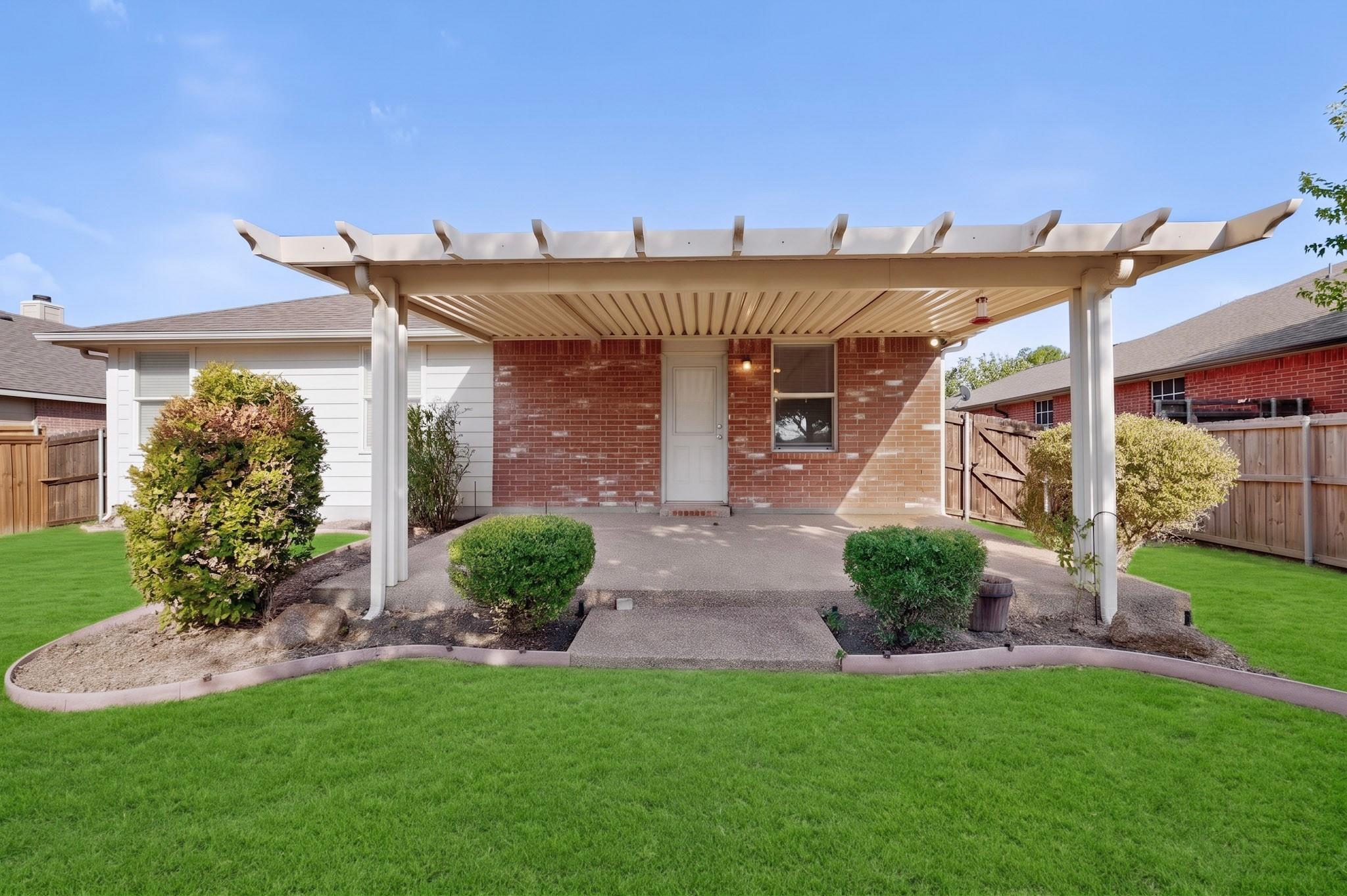 main property photo 29