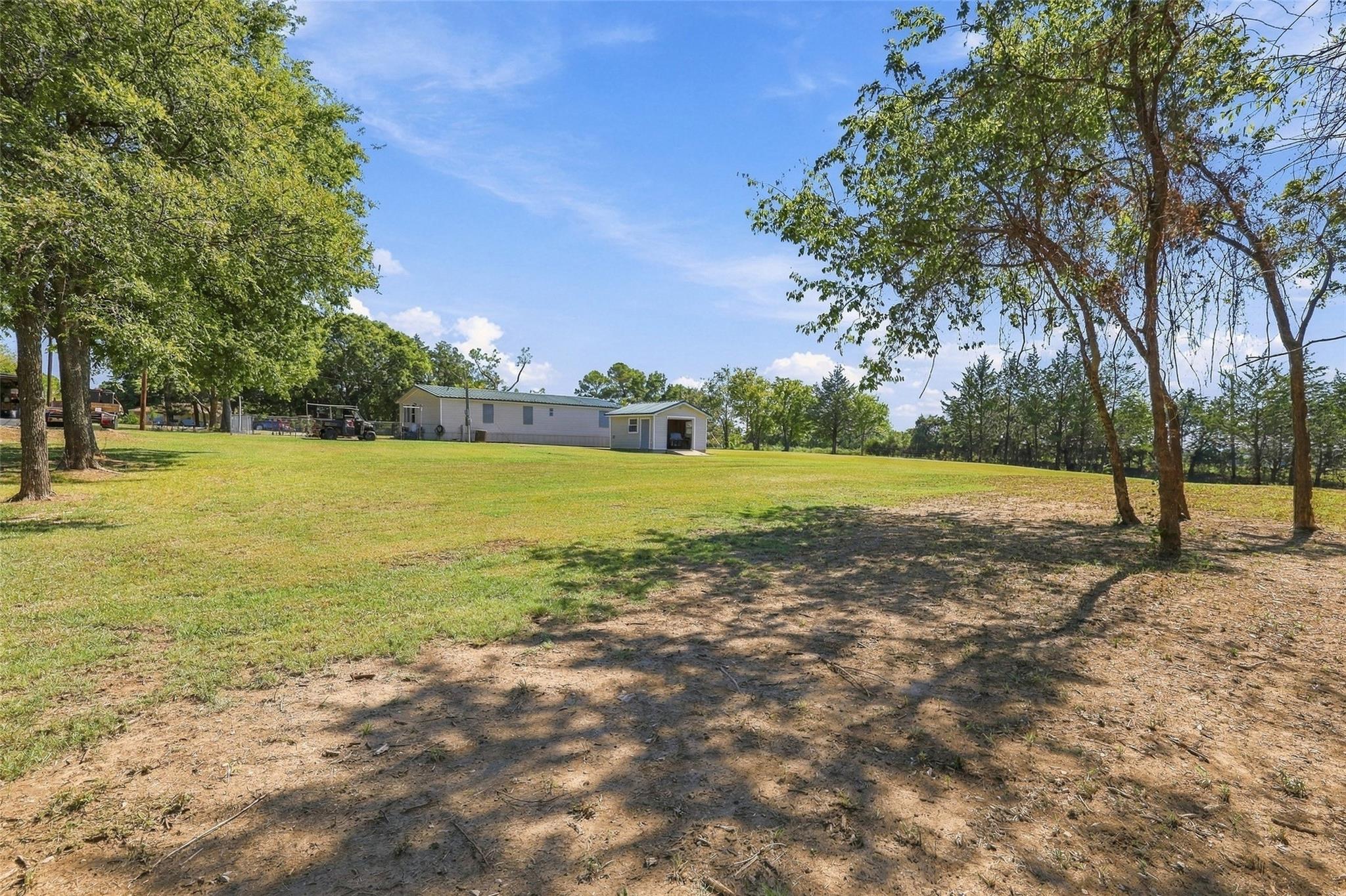 main property photo 31