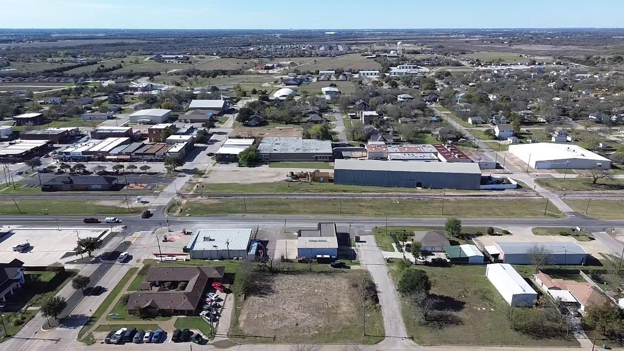 main property photo 4
