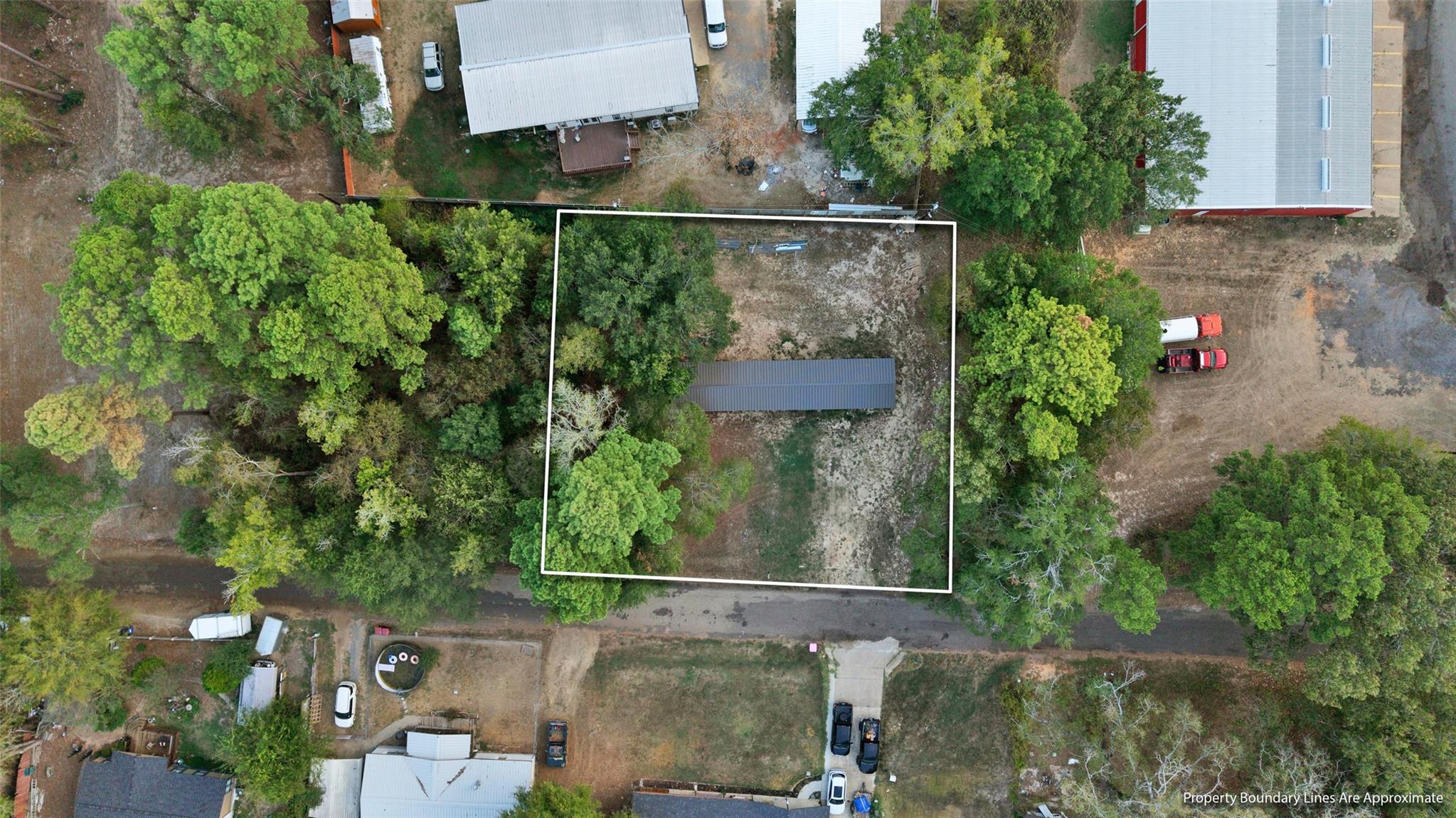 main property photo 18