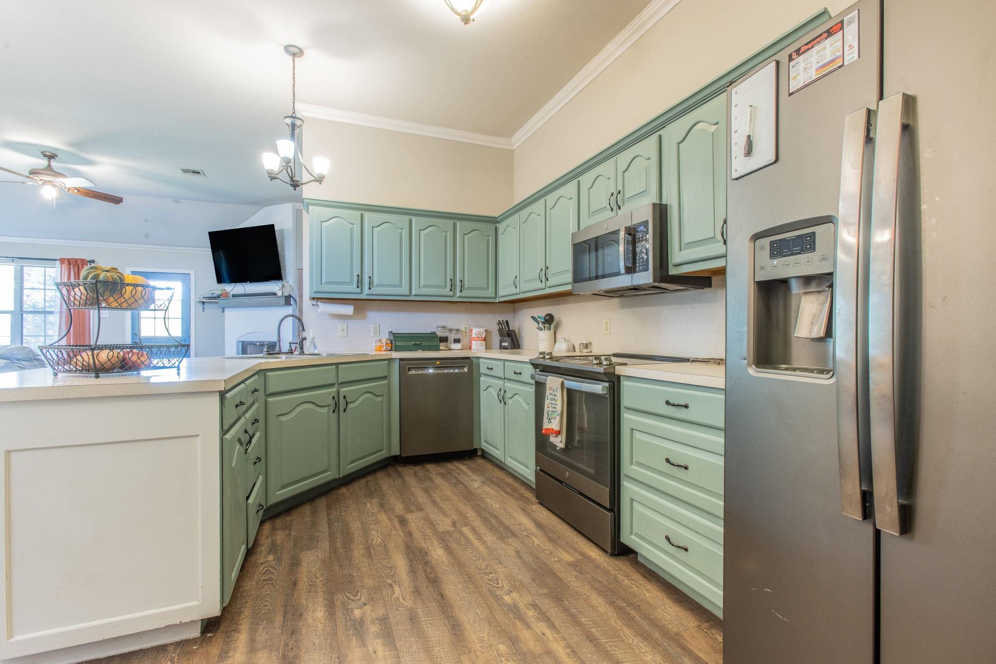 main property photo 5