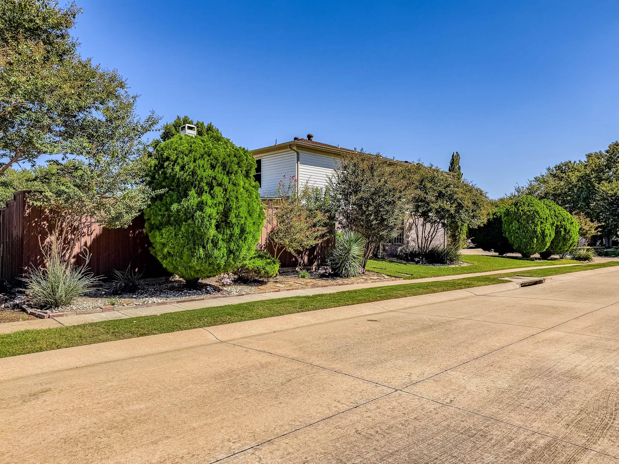main property photo 2