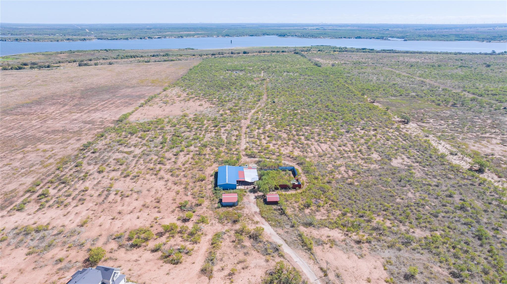 main property photo 11