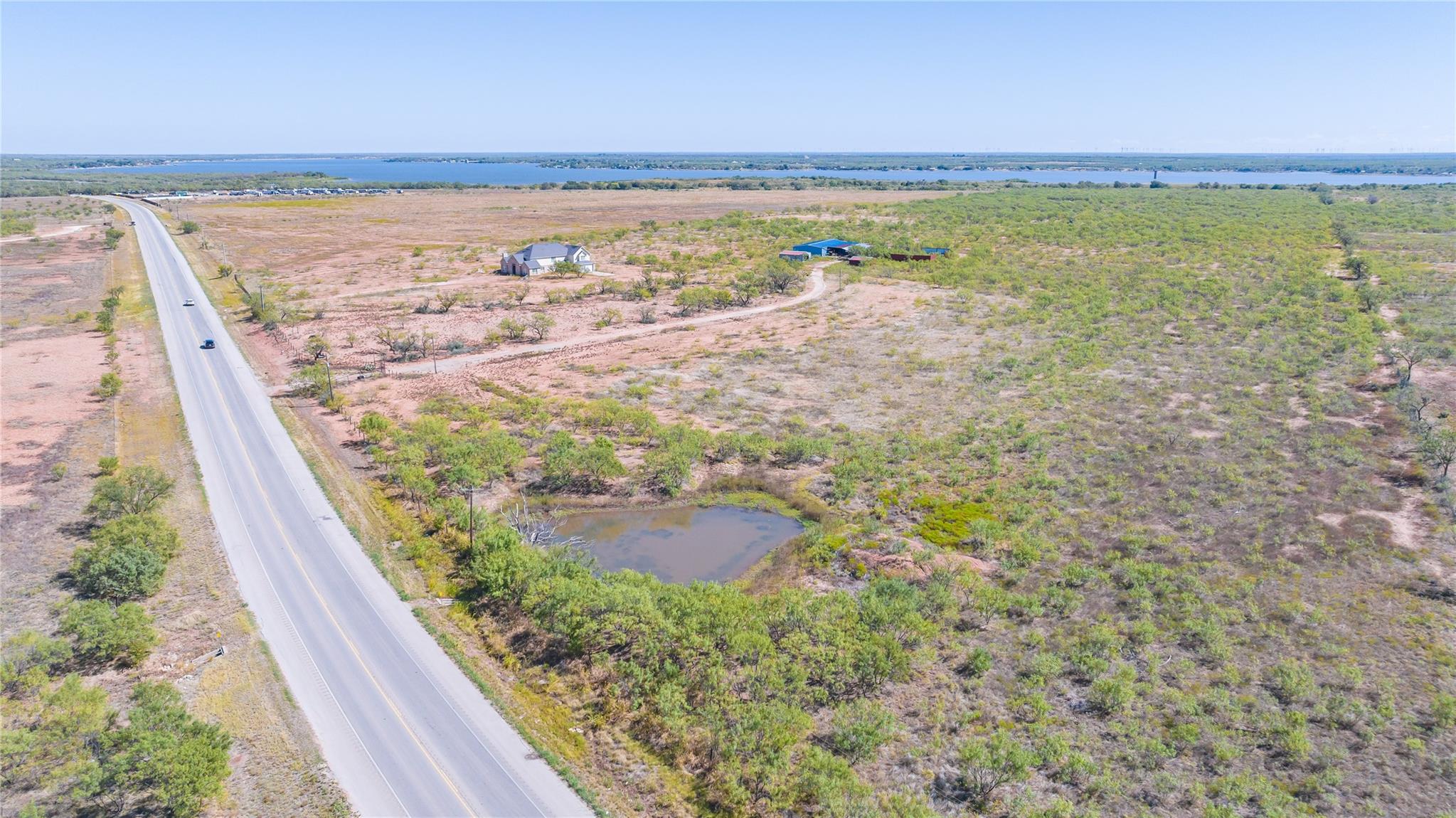 main property photo 17