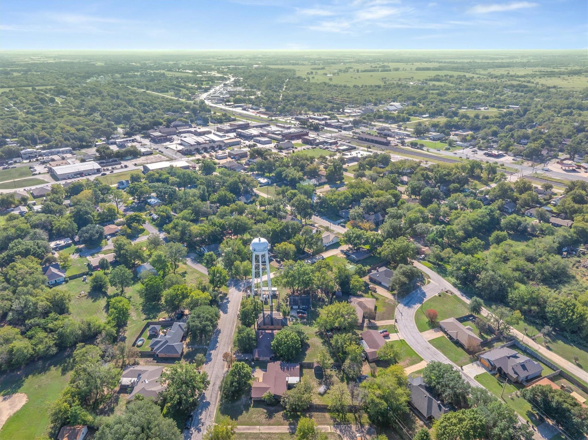 main property photo 36