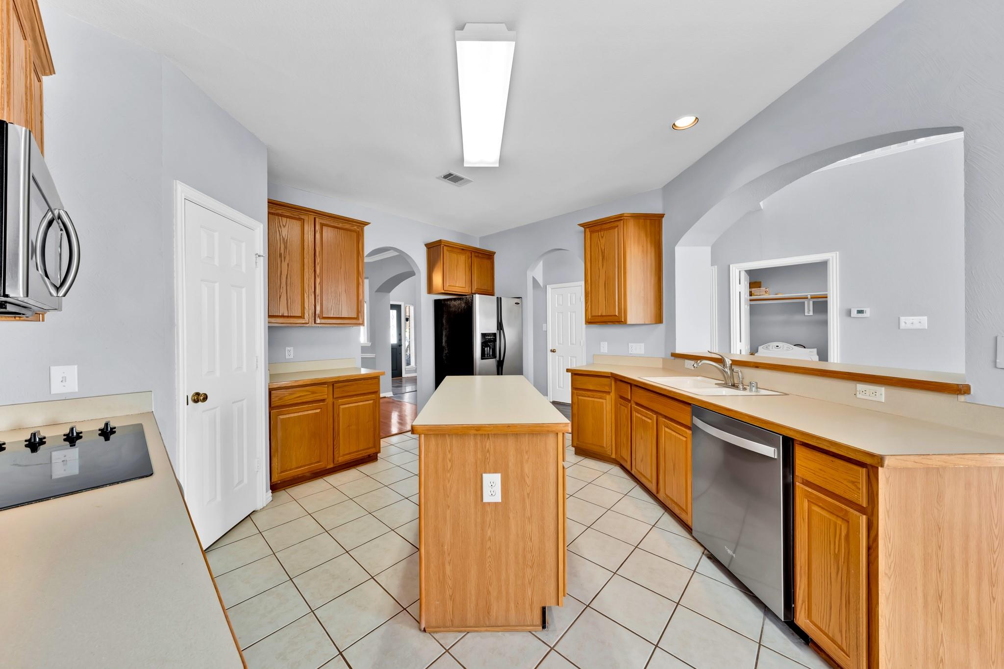 main property photo 17