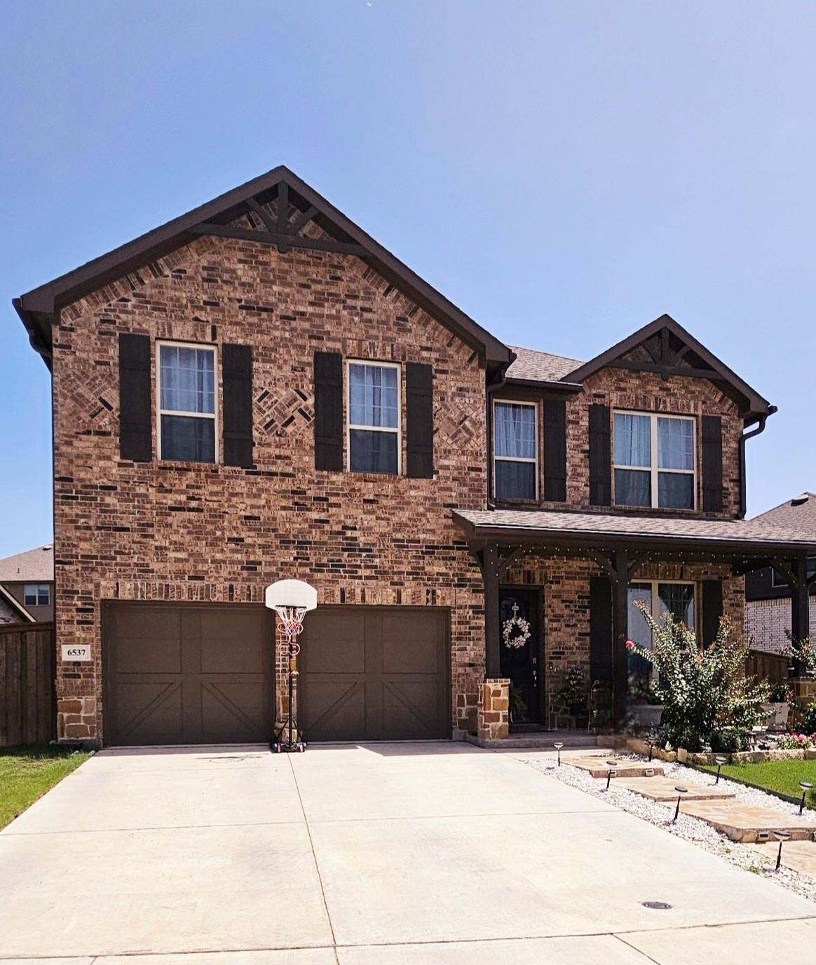 main property photo 0