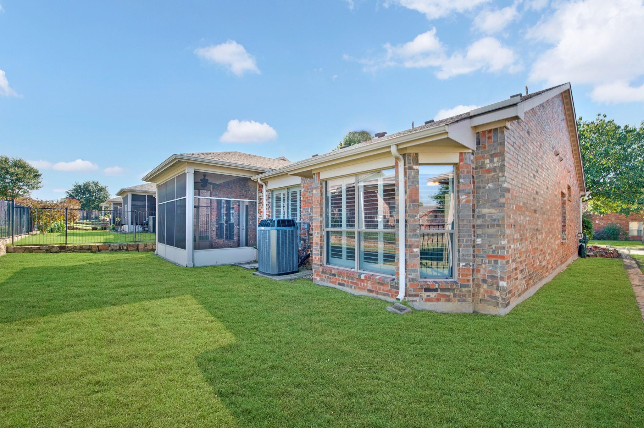 main property photo 27