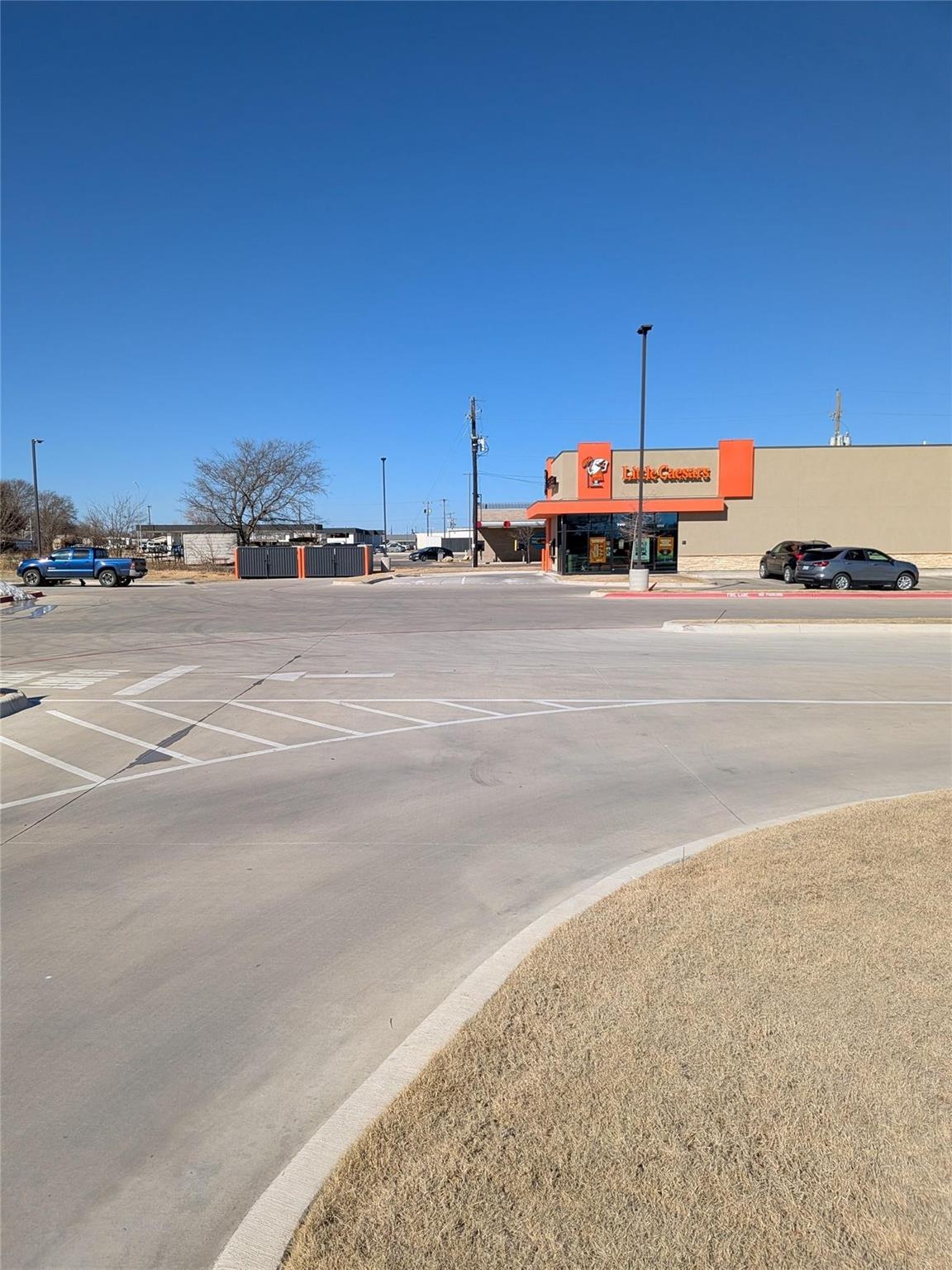 main property photo 8