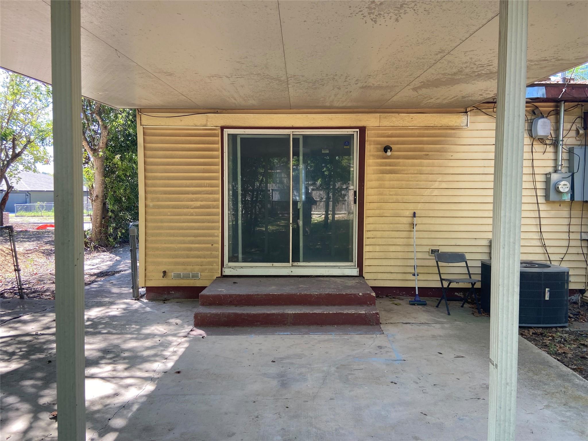 main property photo 18