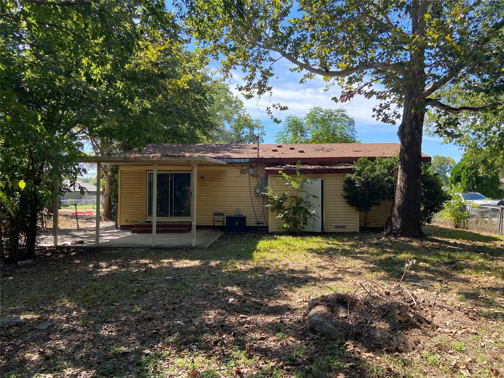 main property photo 22