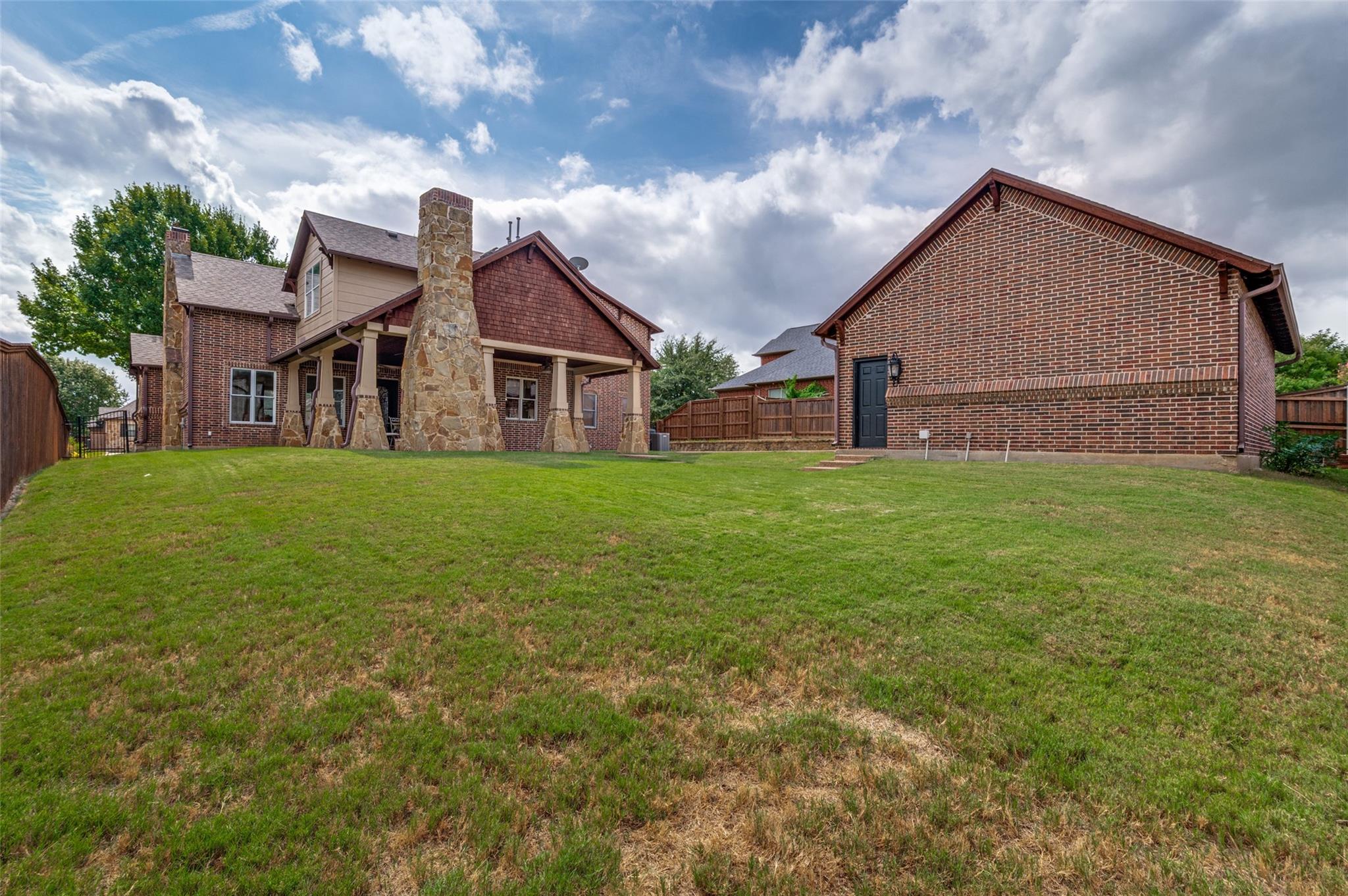 main property photo 36