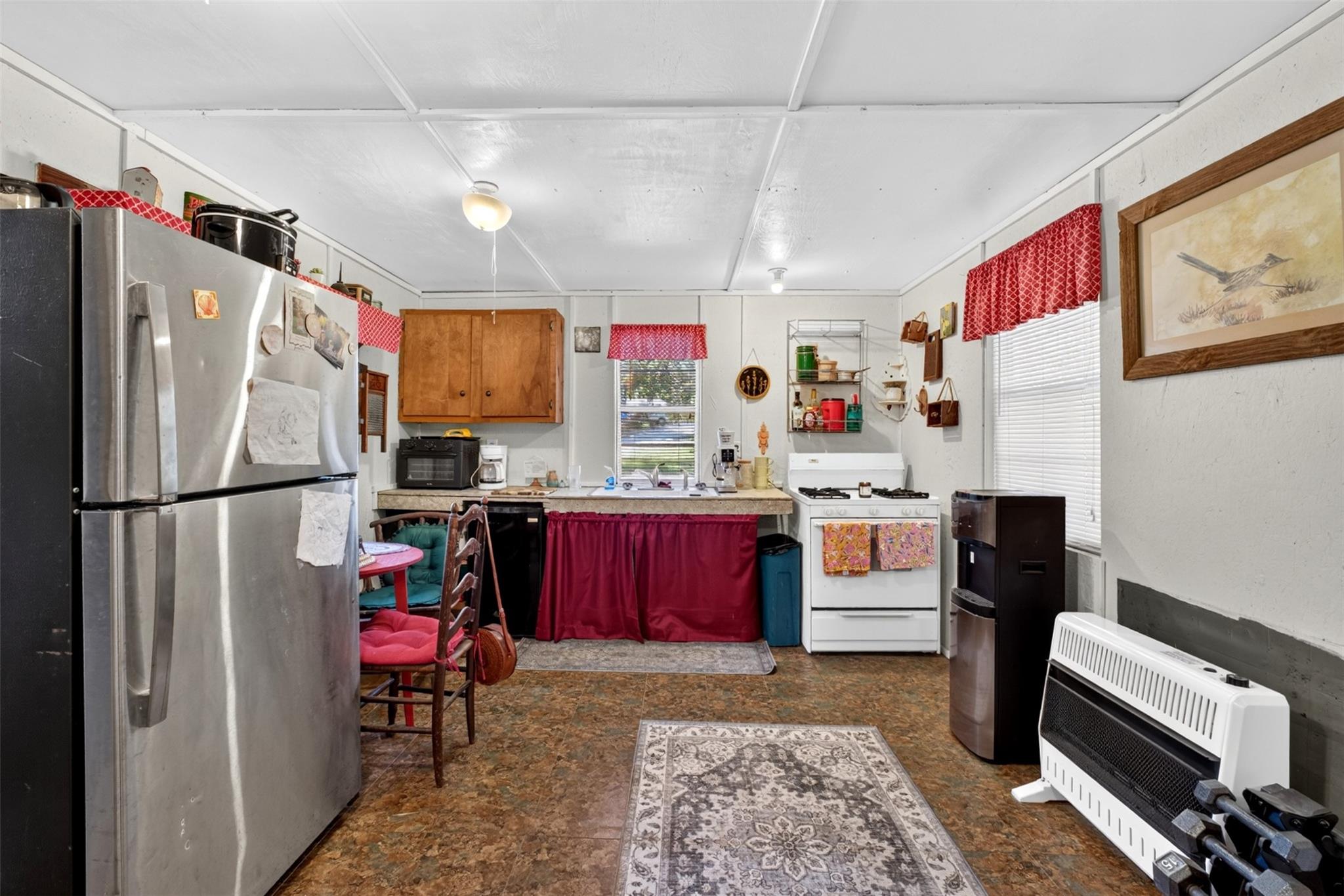 main property photo 26