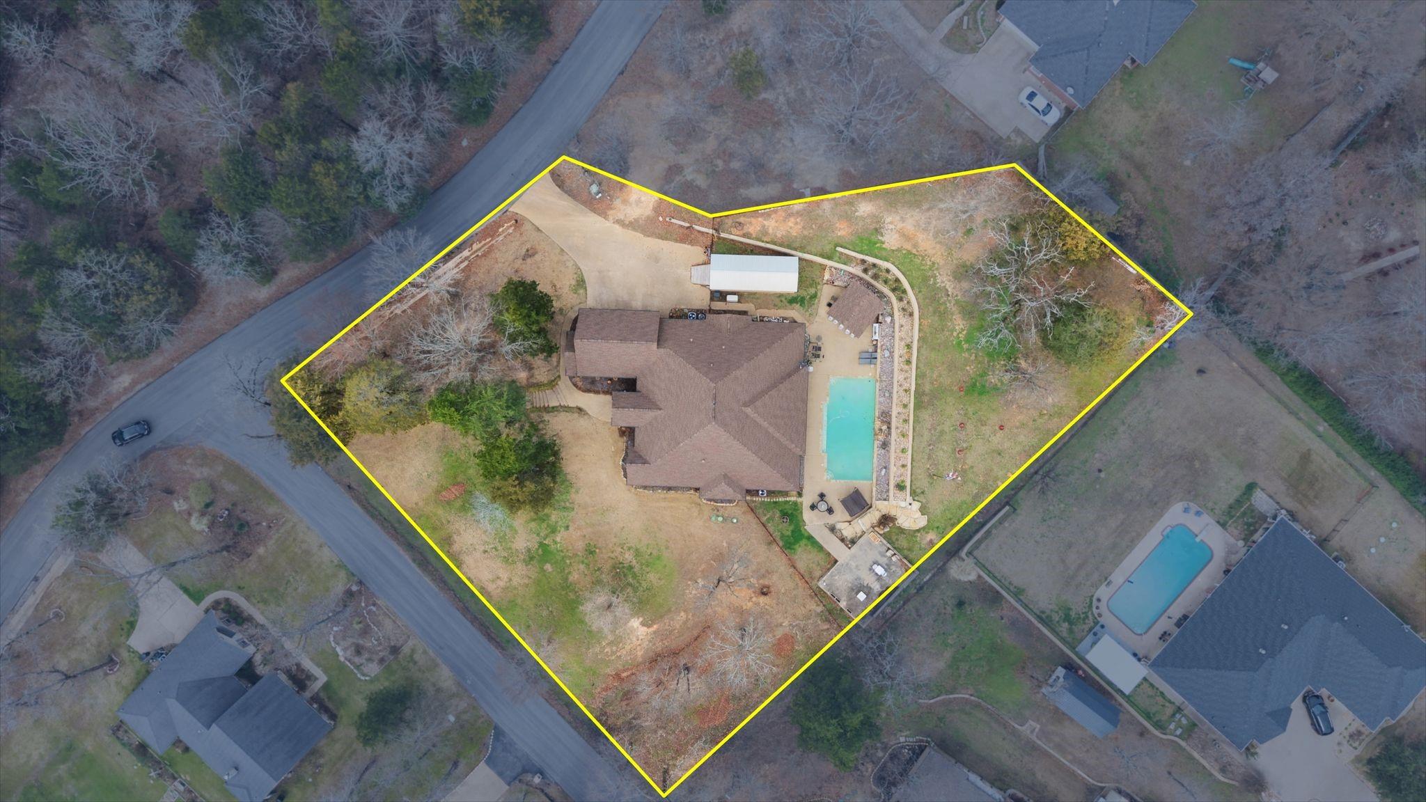 main property photo 35