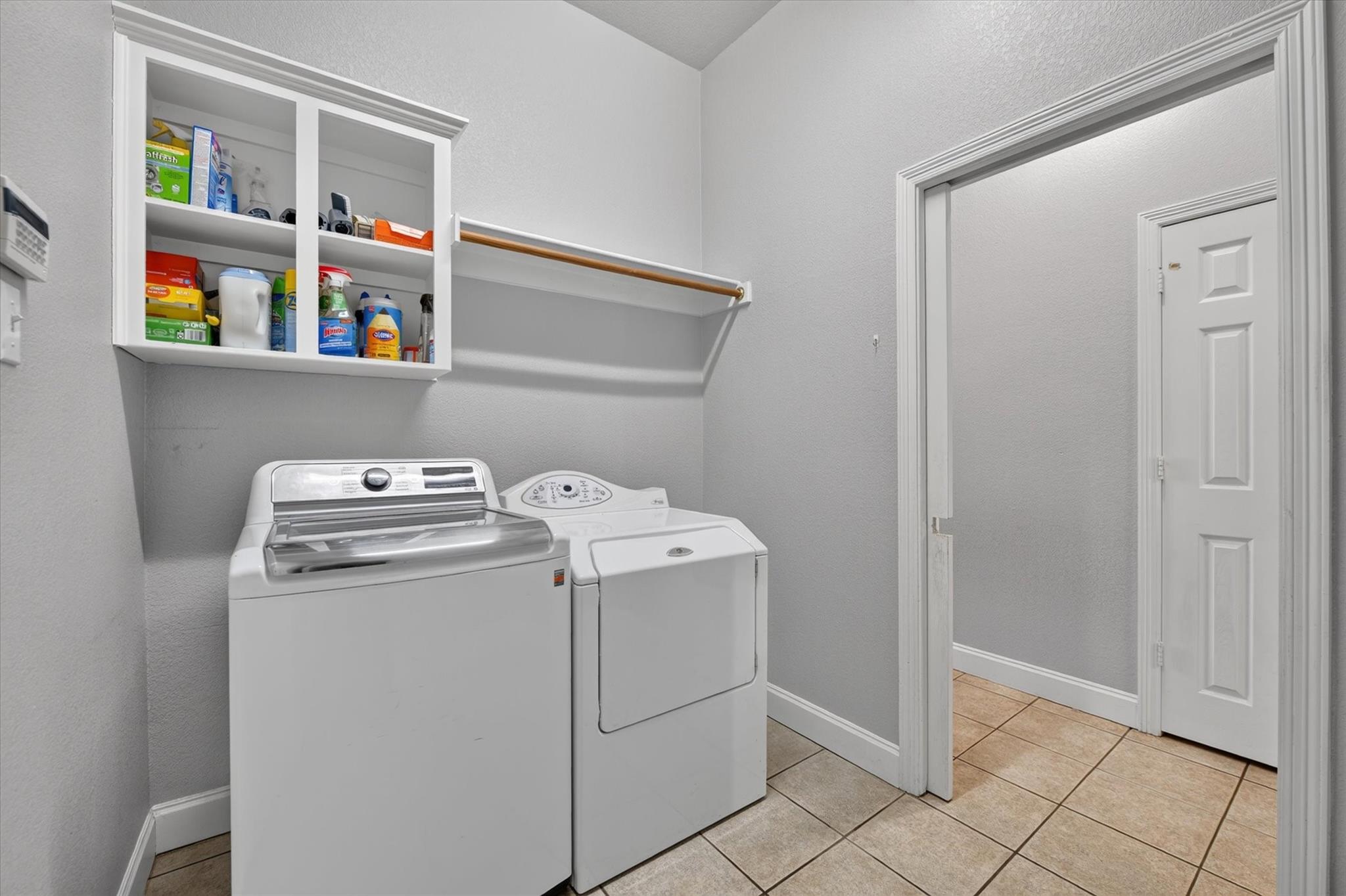 main property photo 17