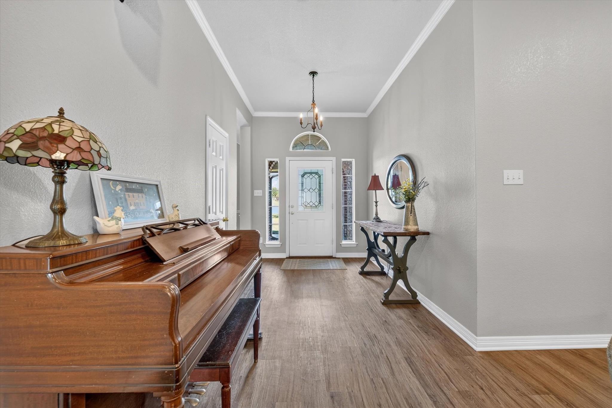 main property photo 3