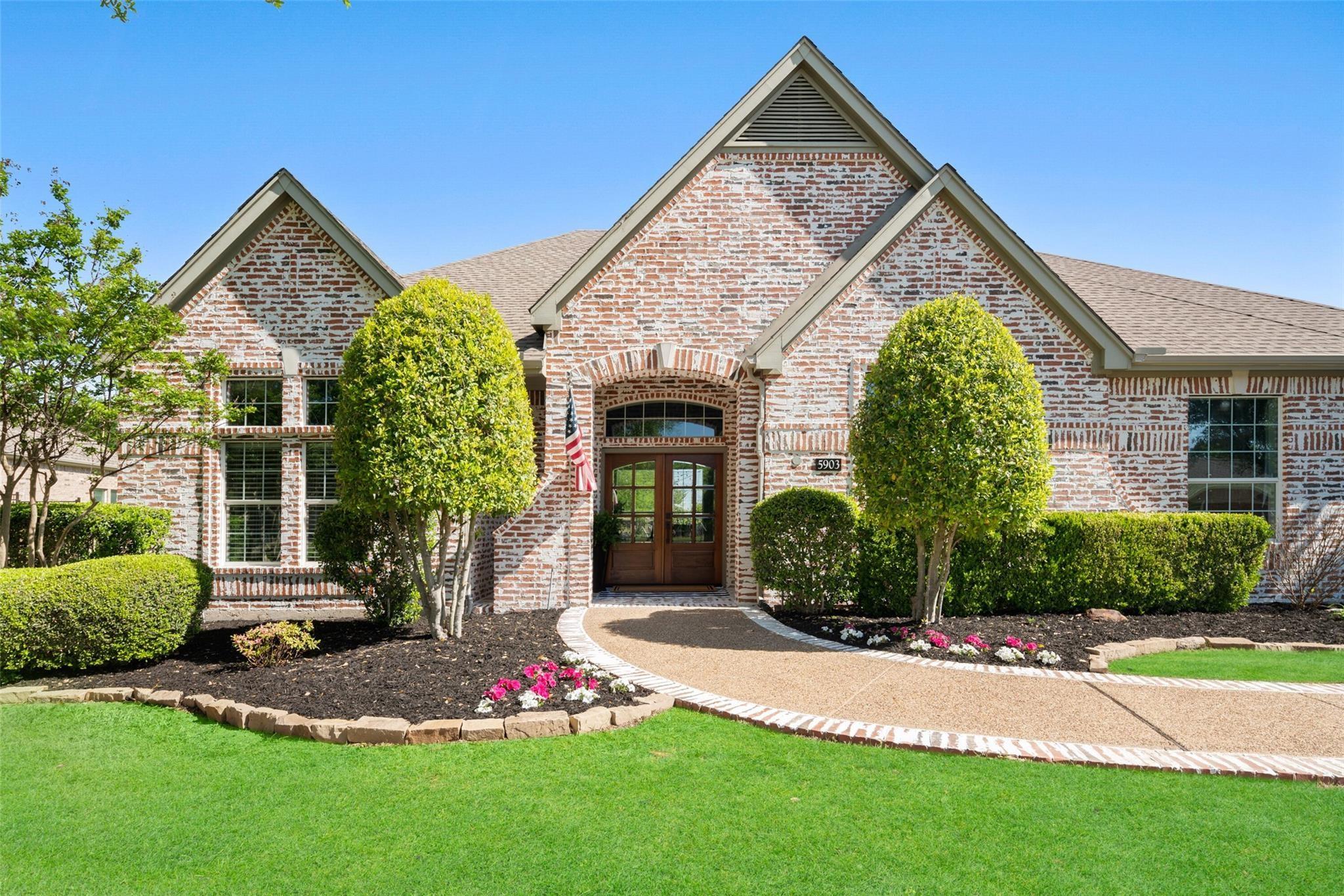 main property photo 0