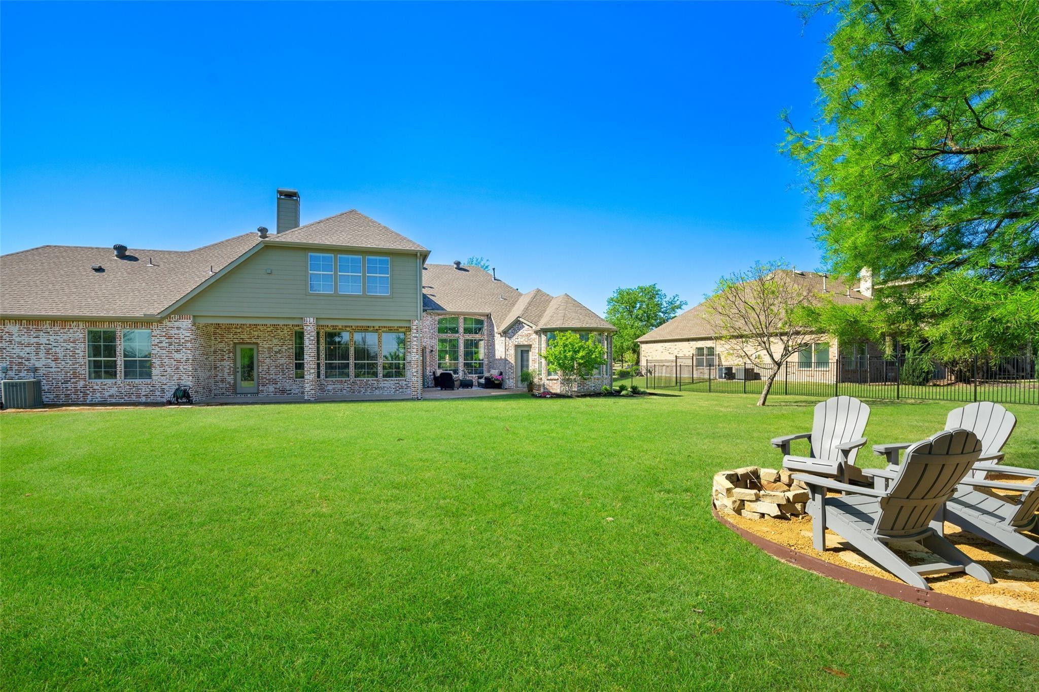 main property photo 34