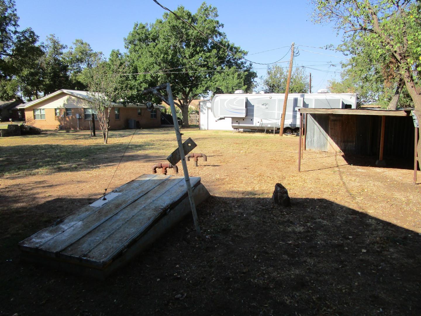 main property photo 5