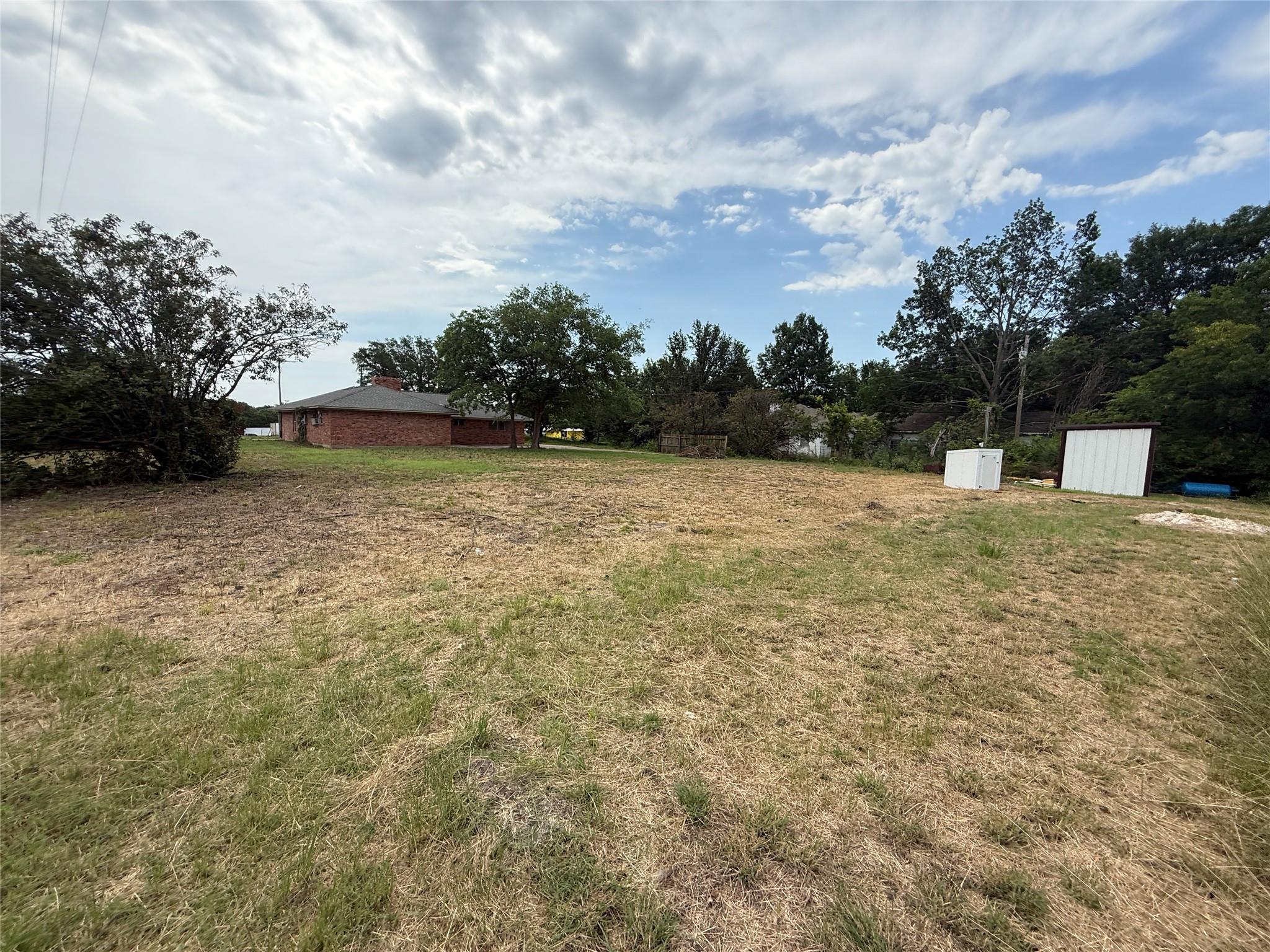 main property photo 15