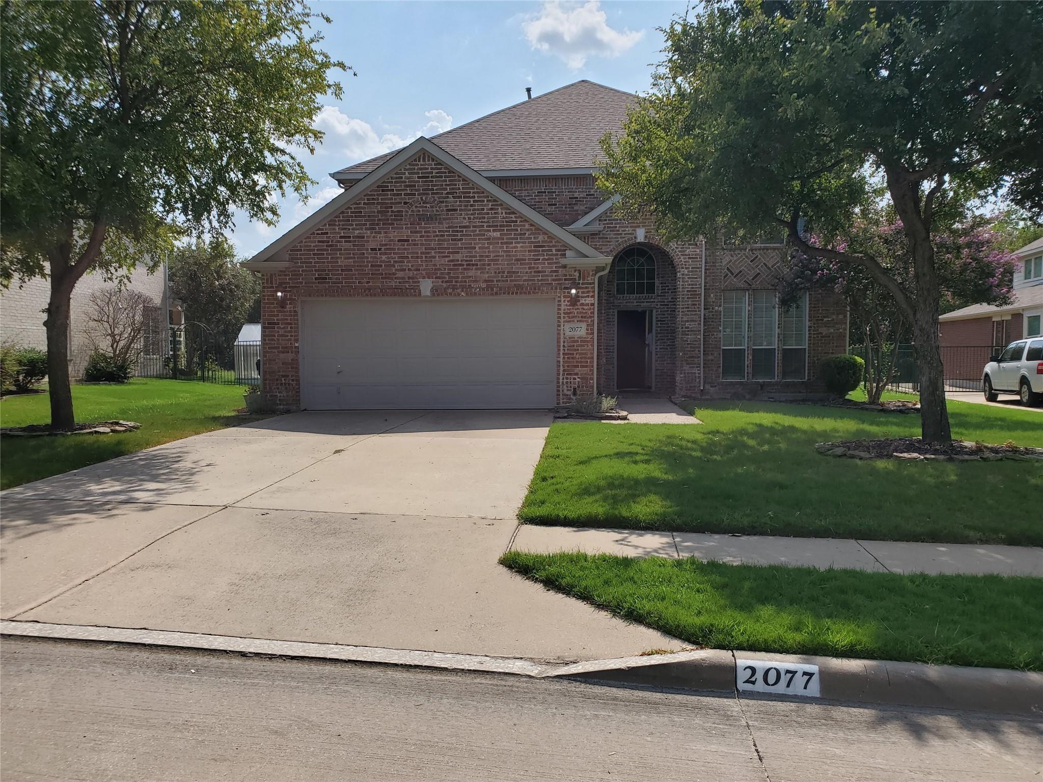 main property photo 0