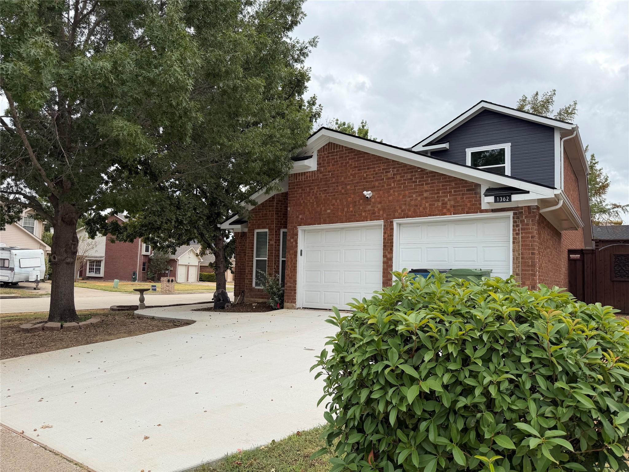 main property photo 0