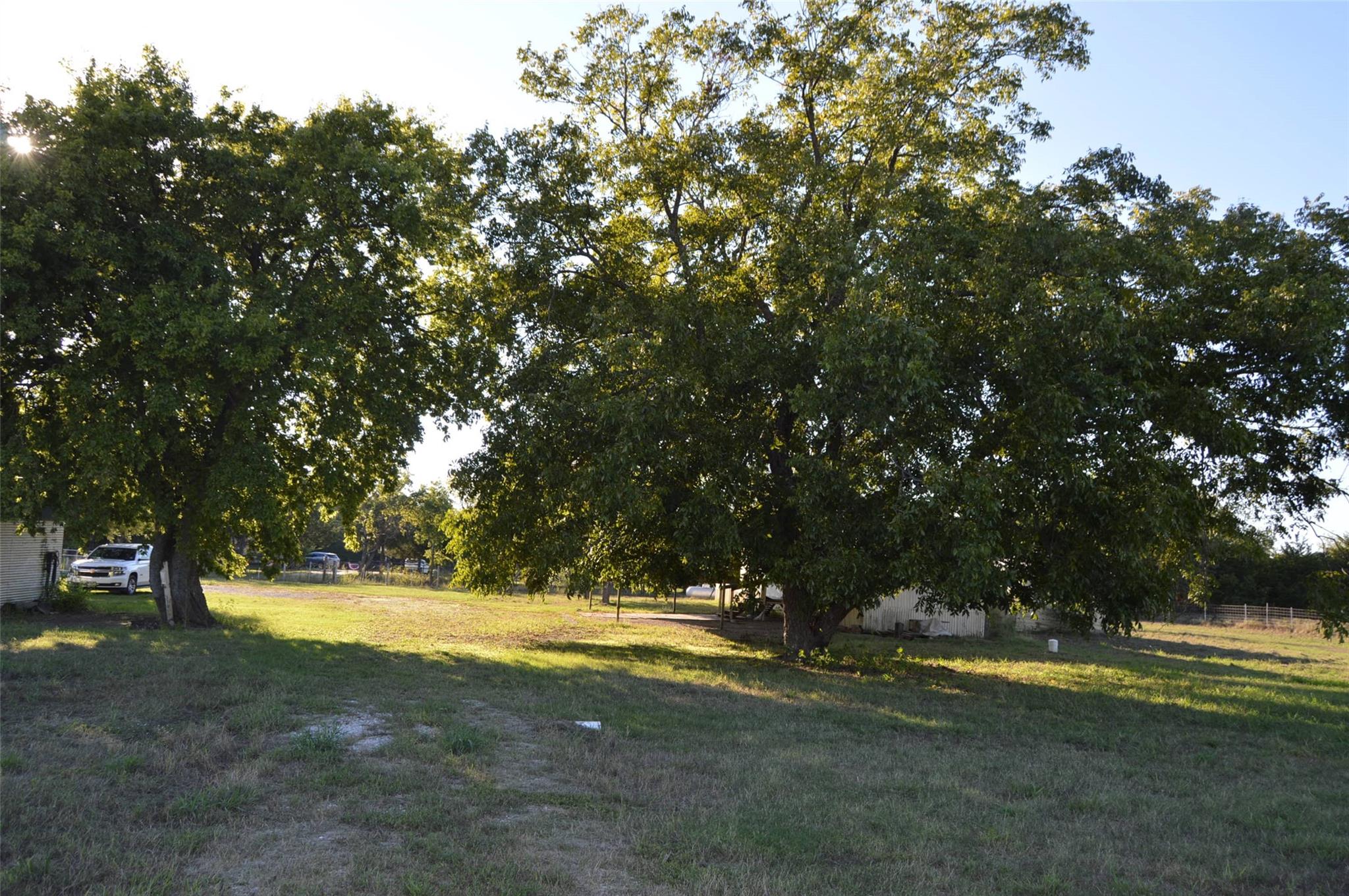 main property photo 29