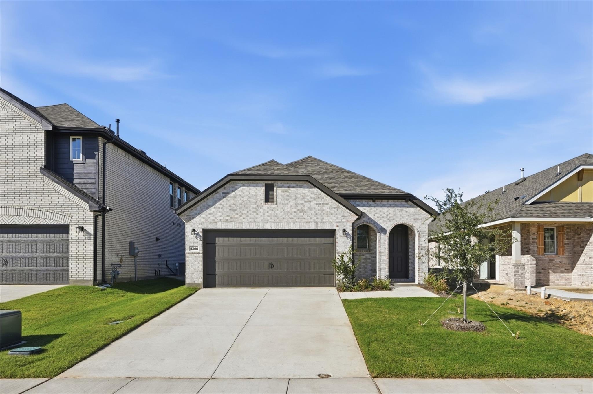 main property photo 0