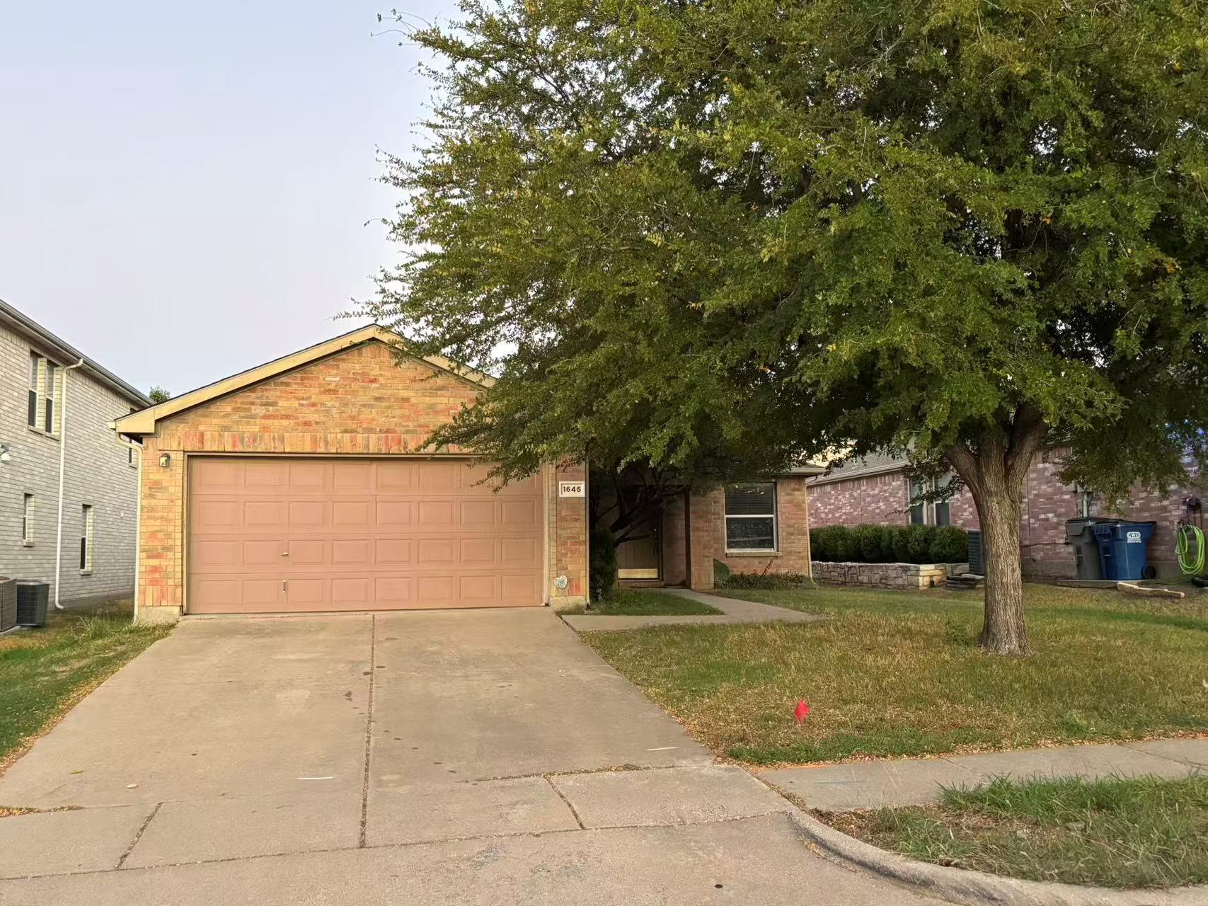 main property photo 0