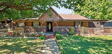 image of property with 4 Bed | 2 Bath | 1,132 Sqft