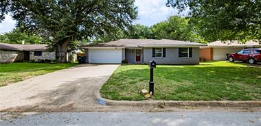 image of property with 3 Bed | 1 Bath | 1,488 Sqft
