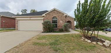 image of property with 3 Bed | 2 Bath | 1,582 Sqft
