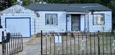 image of property with 3 Bed | 1 Bath | 1,000 Sqft