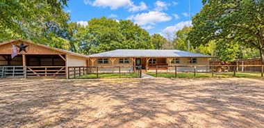 image of property with 4 Bed | 3 Bath | 2,115 Sqft