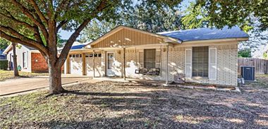 image of property with 3 Bed | 2 Bath | 1,169 Sqft