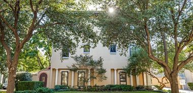 image of property with 3 Bed | 3 Bath | 2,731 Sqft