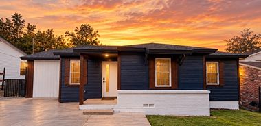 image of property with 4 Bed | 2 Bath | 1,561 Sqft