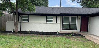 image of property with 3 Bed | 2 Bath | 1,372 Sqft