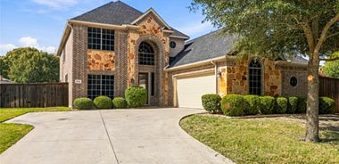 image of property with 4 Bed | 2 Bath | 2,689 Sqft