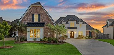 image of property with 4 Bed | 3 Bath | 3,650 Sqft
