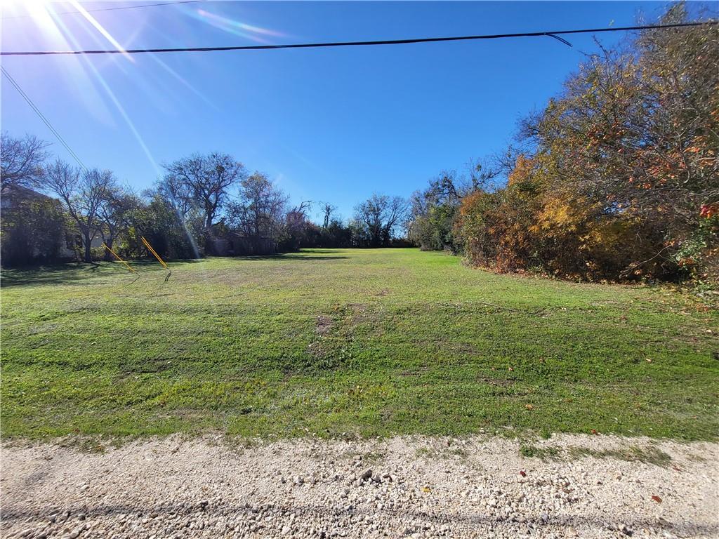 main property photo 10