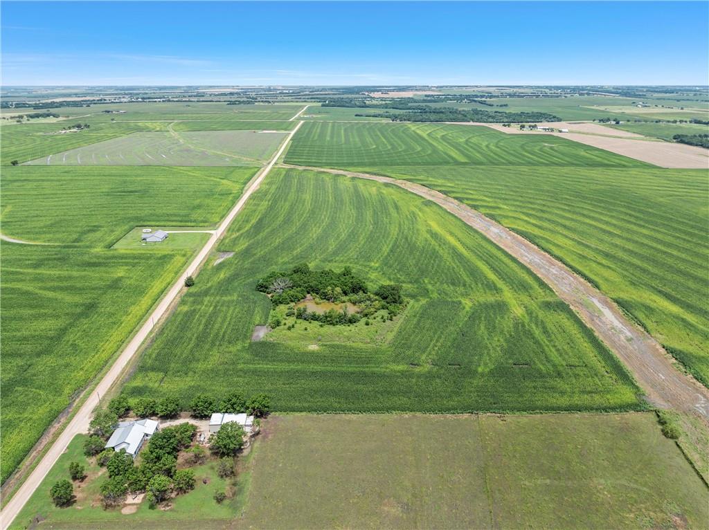 main property photo 8