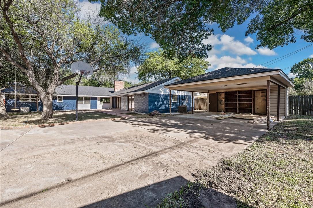 main property photo 70
