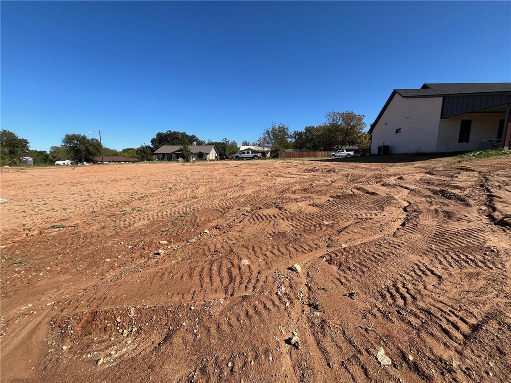 main property photo 7